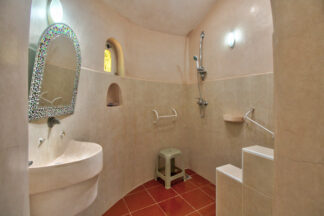 Adapted bathroom