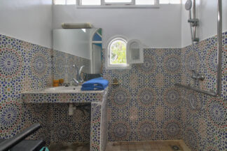 Salle de bain adaptée